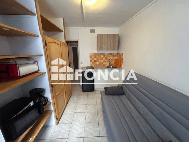 Appartement 1 pièce 14 m² · à Manosque · 14,4 m² · 340 €