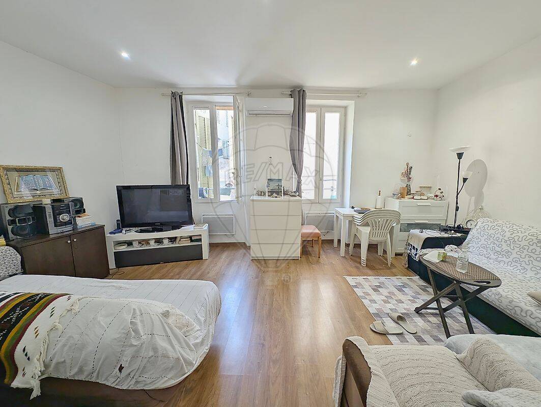 Appartement 2 pièces 48 m² · à Marseille 2ème Arrondissement · 48 m² · 111 700 €