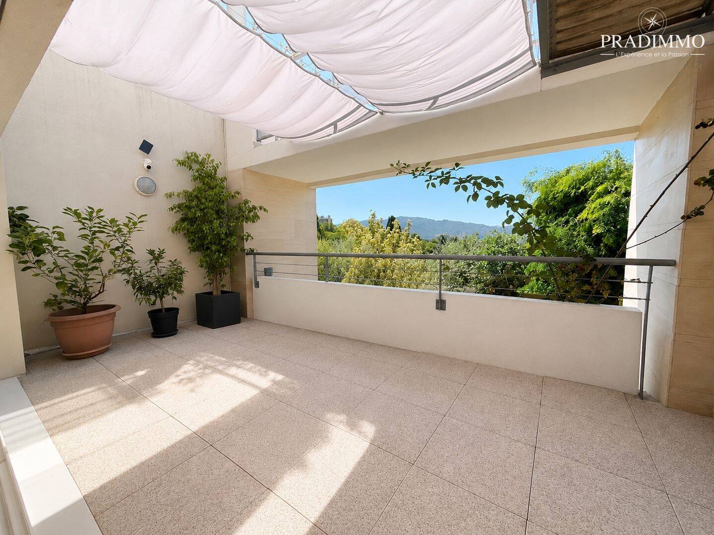 Appartement 5 pièces 98 m² · à Marseille 12ème Arrondissement · 98,3 m² · 475 000 €
