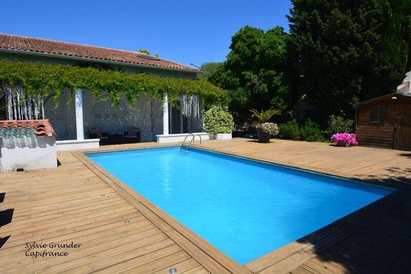Maison 8 pièces 194 m² · à Rognac · 194 m² · 630 000 €