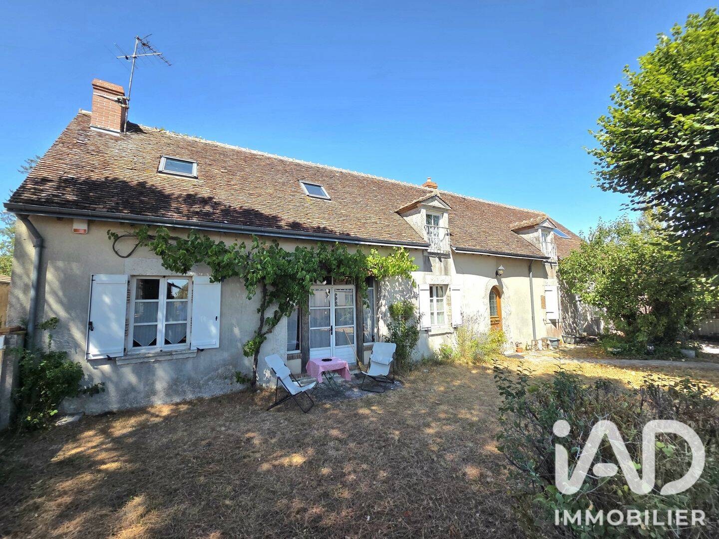 Maison 8 pièces 194 m² · à Ingré · 194 m² · 290 000 €