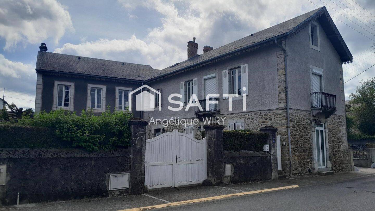 Maison 8 pièces 258 m² · à Capvern · 258 m² · 189 900 €