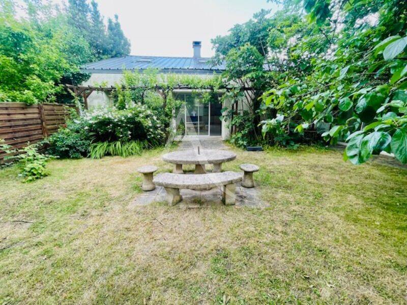 Maison 6 pièces 143 m² · à Nantes · 143 m² · 1 954 €/mois