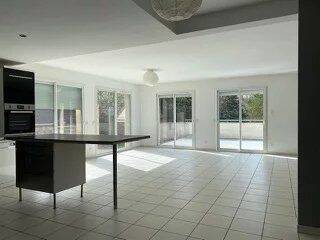 Appartement 6 pièces 170 m² · à Dijon · 170 m² · 1 950 €
