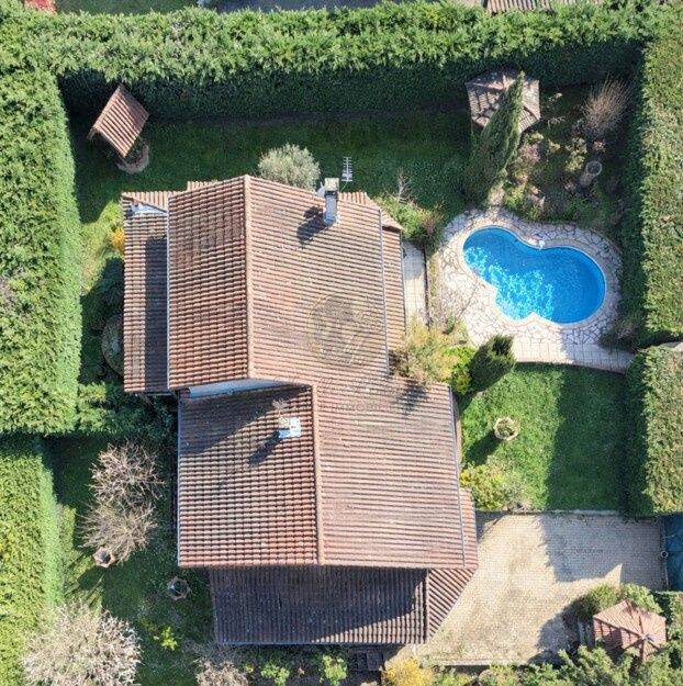 Maison 5 pièces 150 m² · à Vourles · 150 m² · 545 000 €