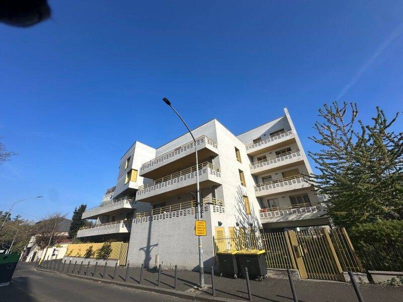 Appartement 4 pièces 93 m² · à Montreuil · 93 m² · 1 671 €/mois