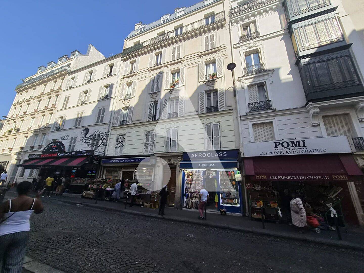 Appartement 3 pièces 44 m² · à Paris 18ème Arrondissement · 44,1 m² · 345 000 €
