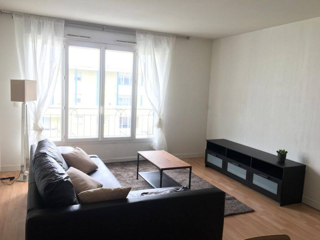 Appartement 3 pièces 74 m² · à Bordeaux · 73,6 m² · 995 €/mois