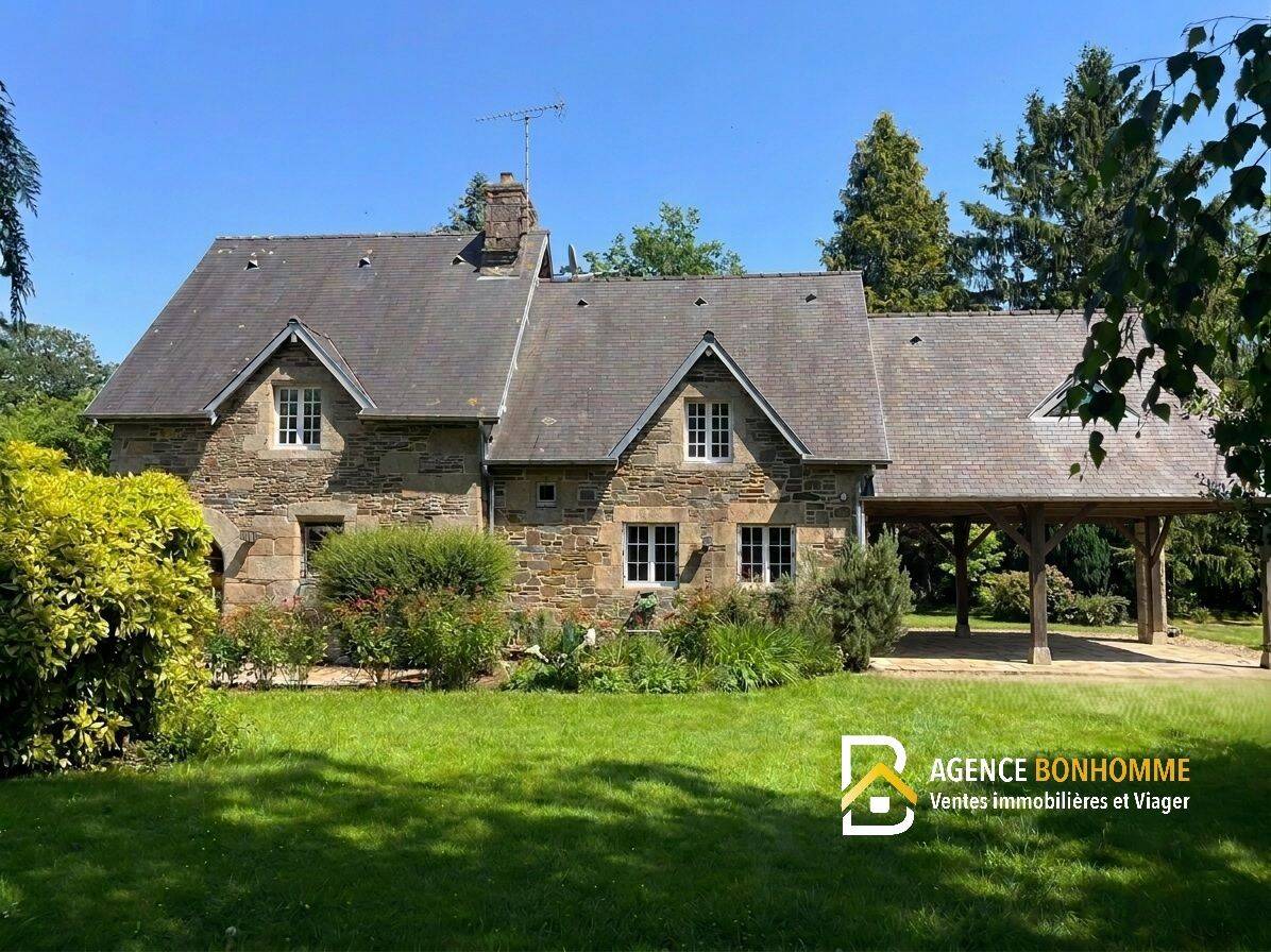 Maison 4 pièces 120 m² · à Saint-Laurent-de-Cuves · 120 m² · 105 000 €