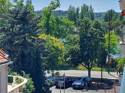 Appartement à vendre 179 000 € 4 pièces 2 chambres 69 m² 3ème étage Vichy 03200