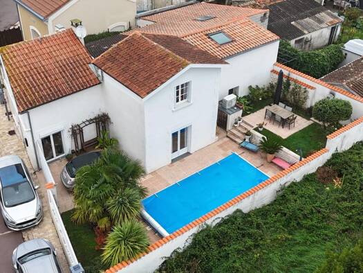 Maison à vendre 530 000 € 7 pièces 3 chambres 140 m² 350 m² de terrain Fouras 17450