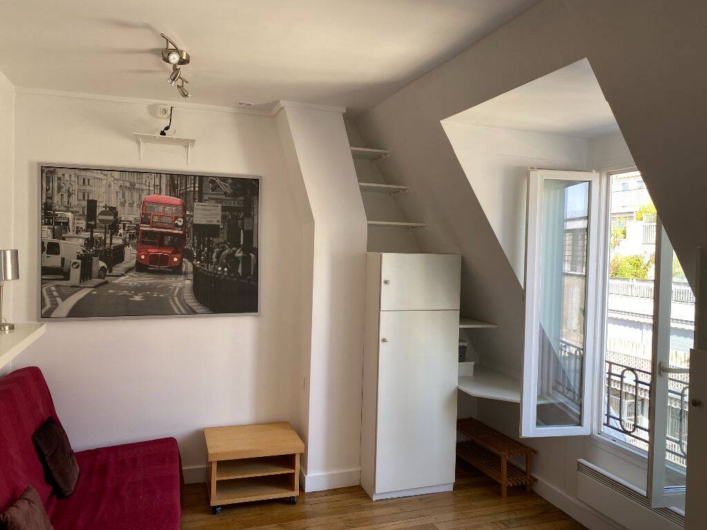 Appartement 1 pièce 20 m² · à Paris 16ème Arrondissement · 20 m² · 880 €