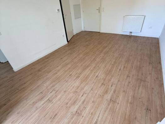 Appartement à louer 500 € 2 pièces 1 chambre 45 m² RDC/3 Faubourg d'Esquerchin Douai 59500
