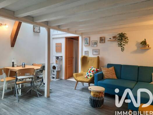 Appartement à vendre 140 000 € 2 pièces 1 chambre 52 m² Étage 3/3 Montigny-sur-Loing 77690