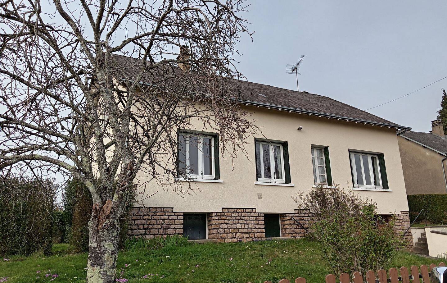 Maison 4 pièces 85 m² · à Aigurande · 85 m² · 138 000 €