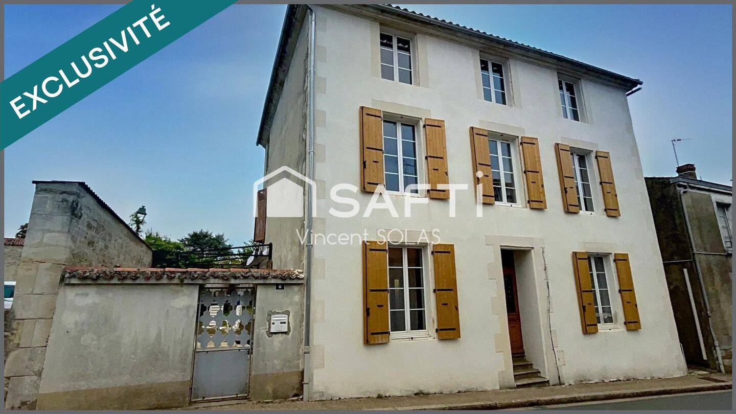 Maison 5 pièces 155 m² · à Saint-Jean-d'Hermine · 155 m² · 158 000 €