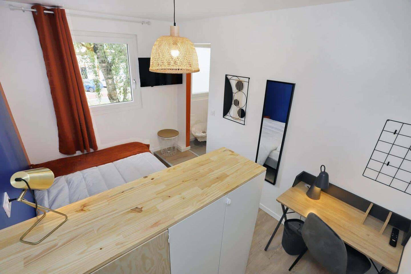 Chambre 1 - SAINT MICHEL 2 - Colocation — 2