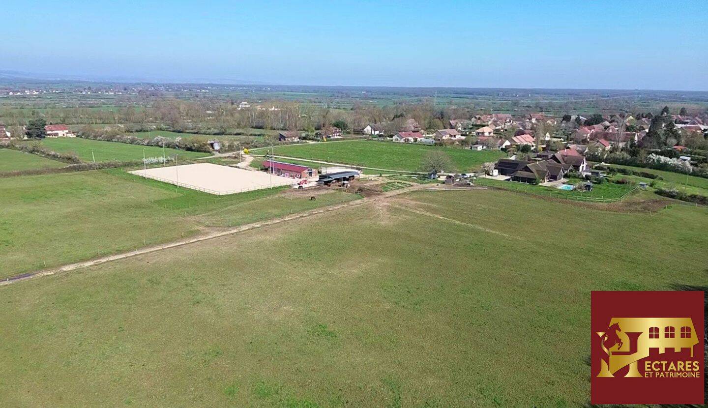 Maison 7 pièces 239 m² · à Sennecey-le-Grand · 239 m² · 1 050 000 €
