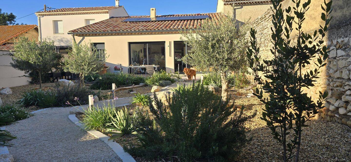 Maison 3 pièces 92 m² · à Morières-lès-Avignon · 92 m² · 410 000 €
