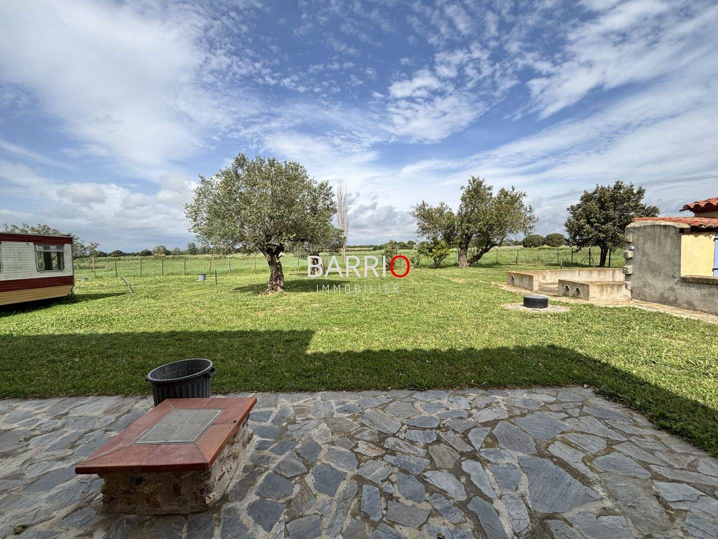Appartement 4 pièces 93 m² · à Saint-Cyprien · 93 m² · 860 €