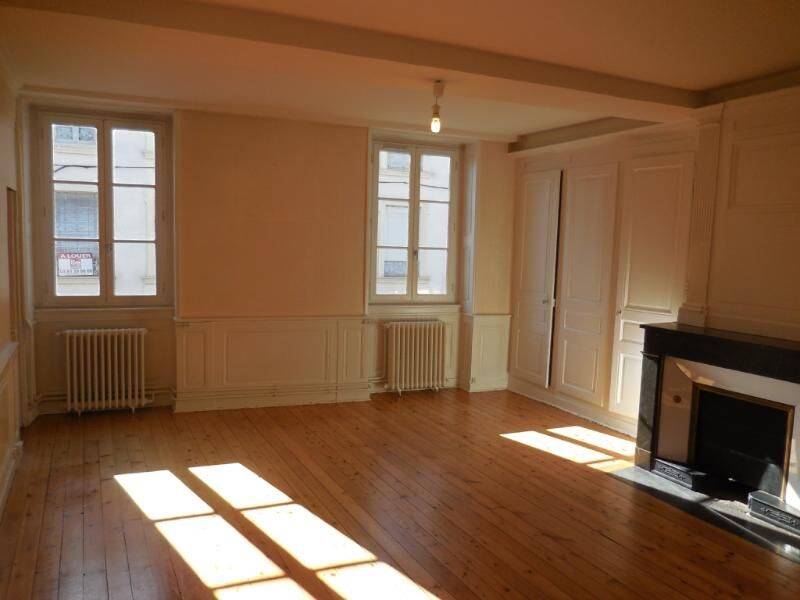 Appartement 4 pièces 112 m² · à Mâcon · 112 m² · 755 €/mois