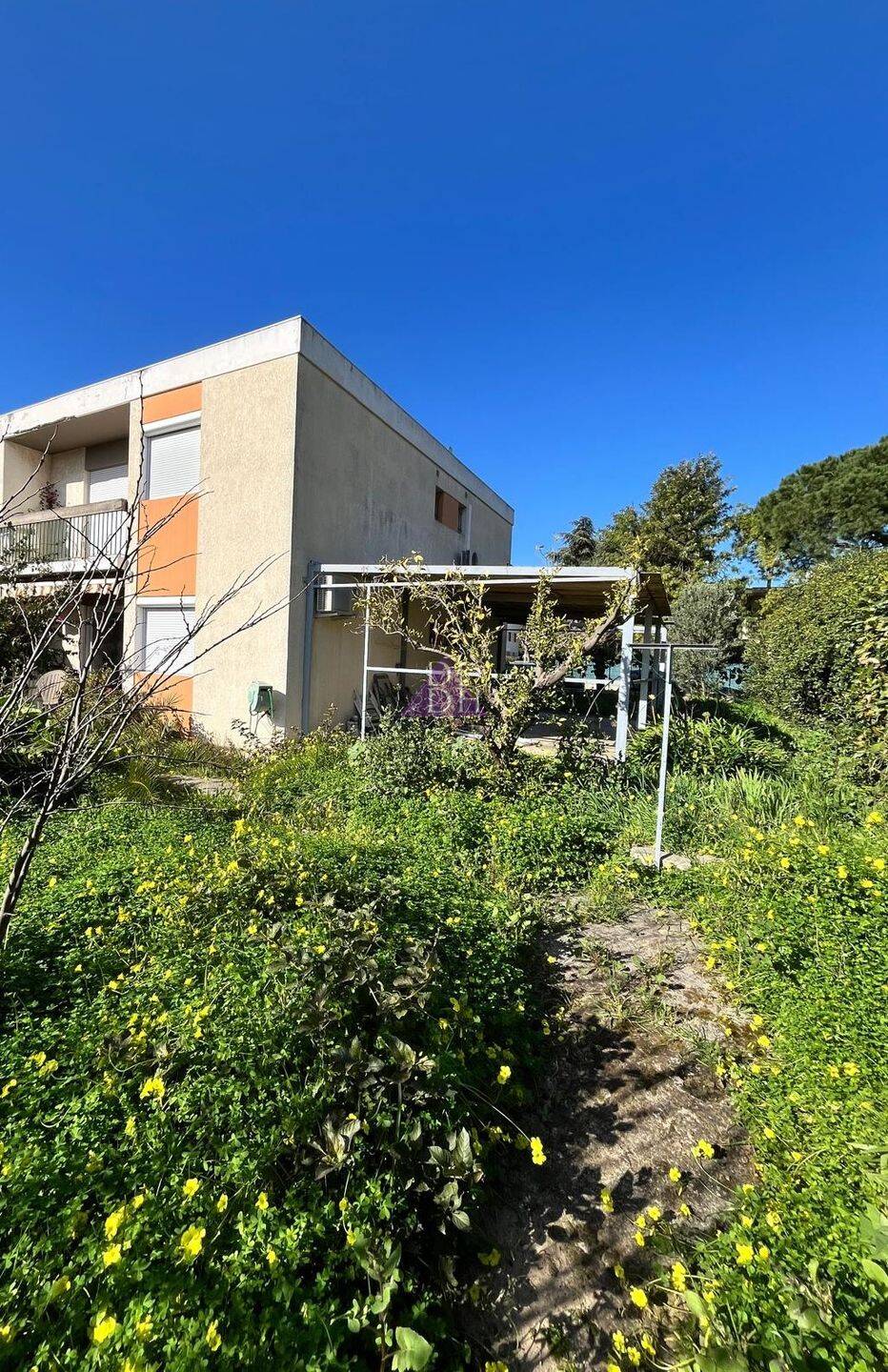 Maison 6 pièces 107 m² · à Hyères · 107 m² · 426 000 €