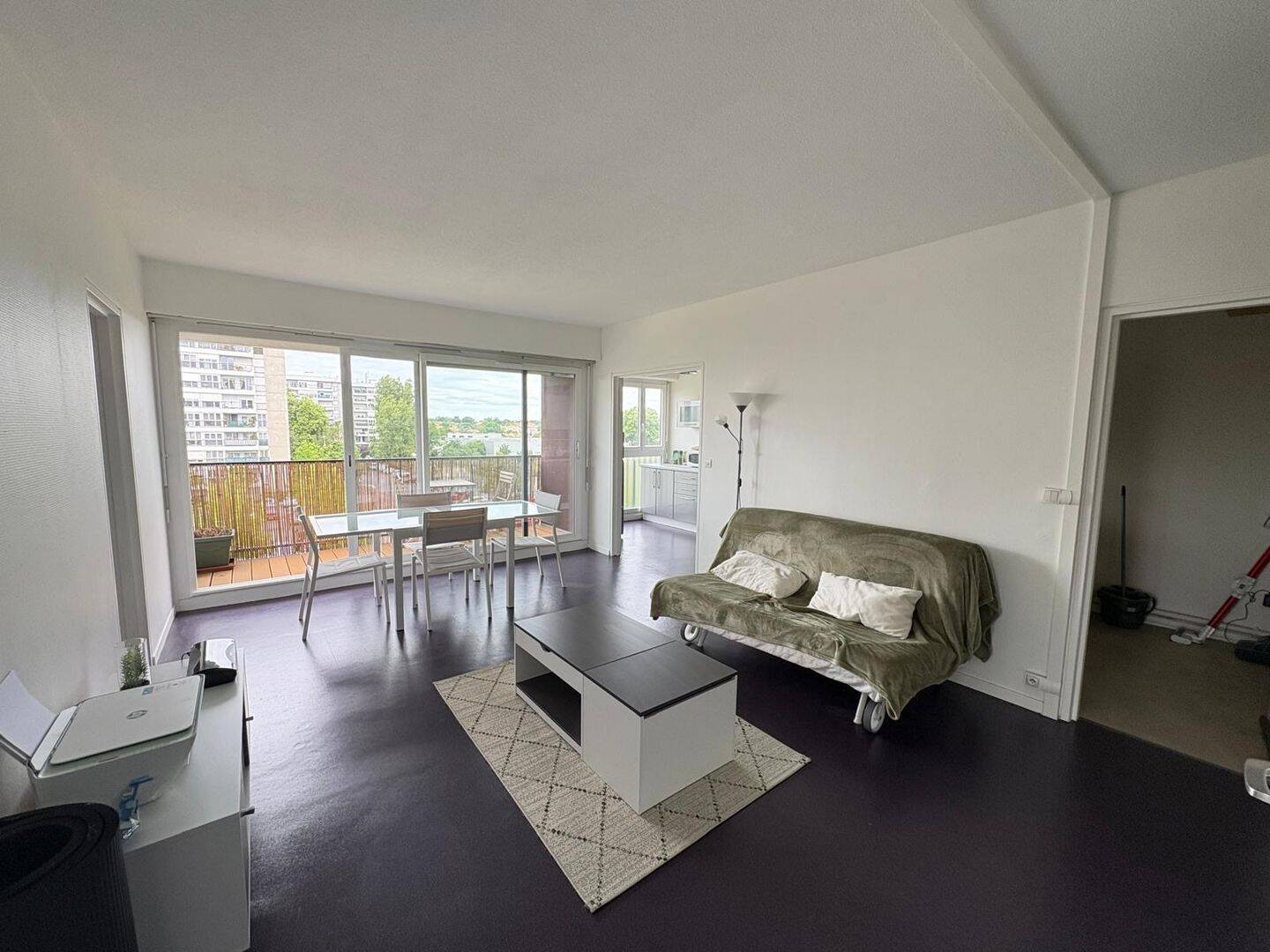 Appartement 3 pièces 62 m² · à Bordeaux · 62 m² · 1 050 €/mois