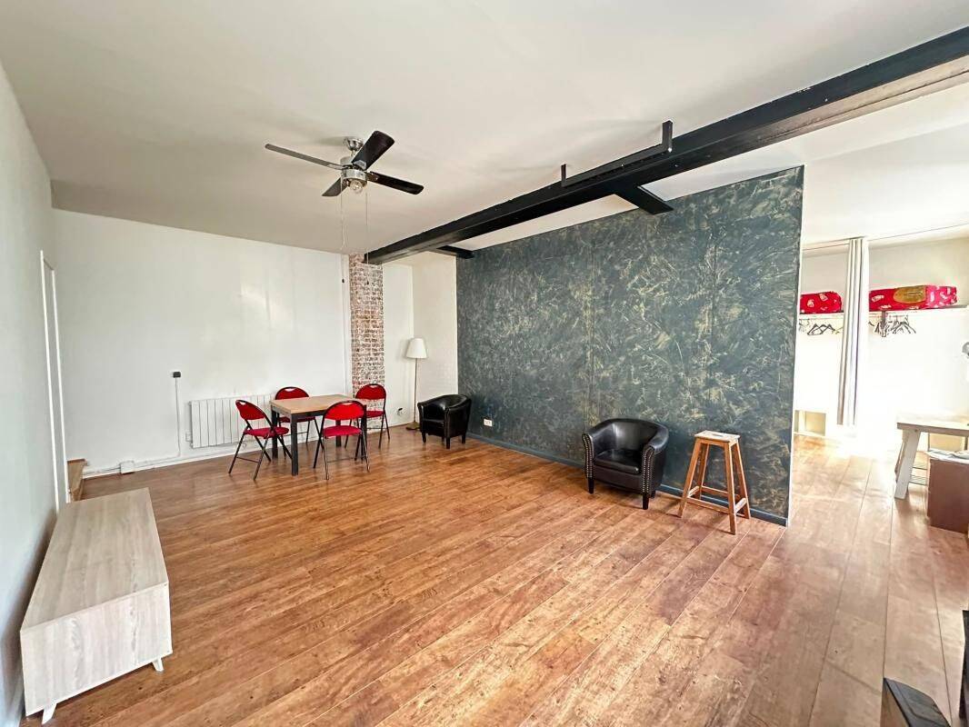 Appartement 2 pièces 28 m² · à Paris 20ème Arrondissement · 28 m² · 2 100 €