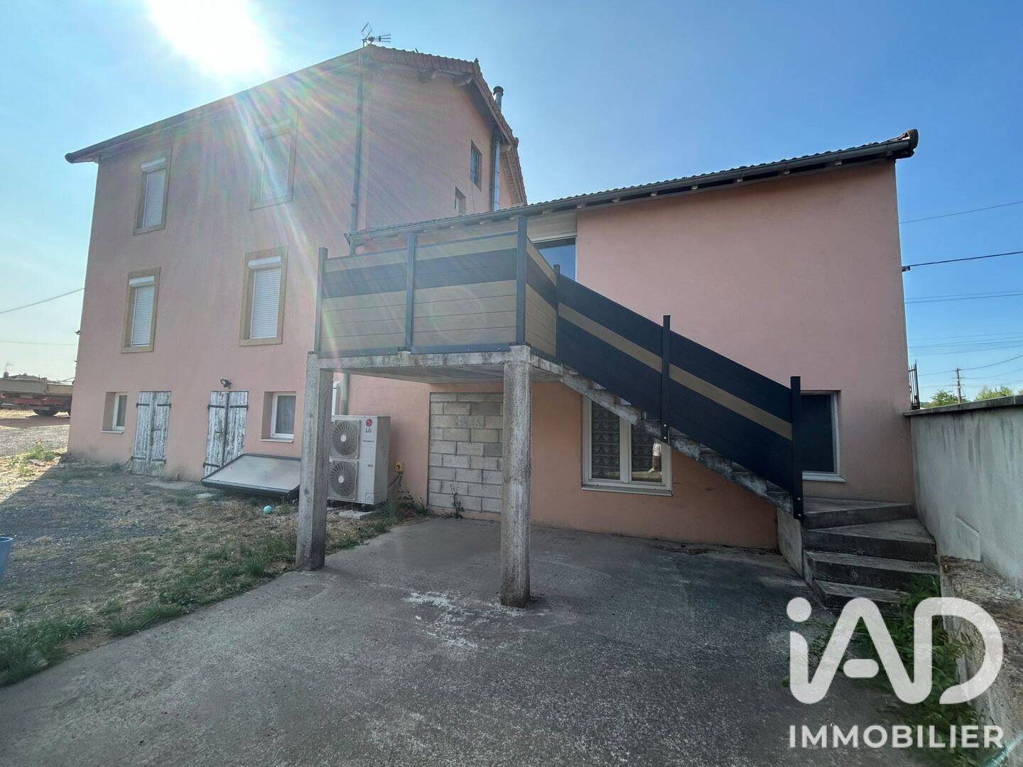 Maison 6 pièces 204 m² · à Digoin · 203,7 m² · 225 000 €