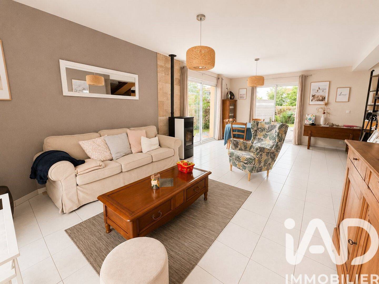 Maison 5 pièces 133 m² · à Saint-Philbert-de-Grand-Lieu · 133 m² · 379 000 €