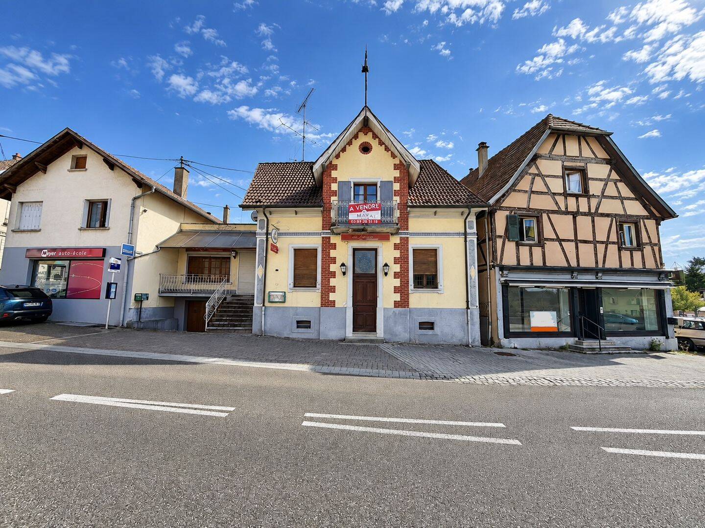 Maison 10 pièces 220 m² · à Waldighofen · 220 m² · 181 000 €