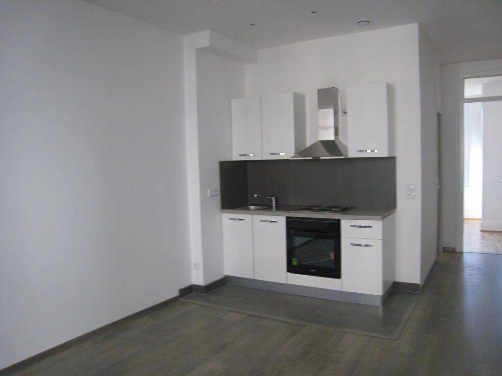 Appartement 3 pièces 58 m² · à Lyon 3ème Arrondissement · 58 m² · 935 €/mois