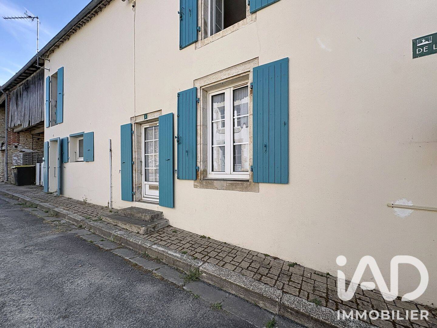 Maison 4 pièces 109 m² · à La Grève-sur-Mignon · 109 m² · 110 000 €