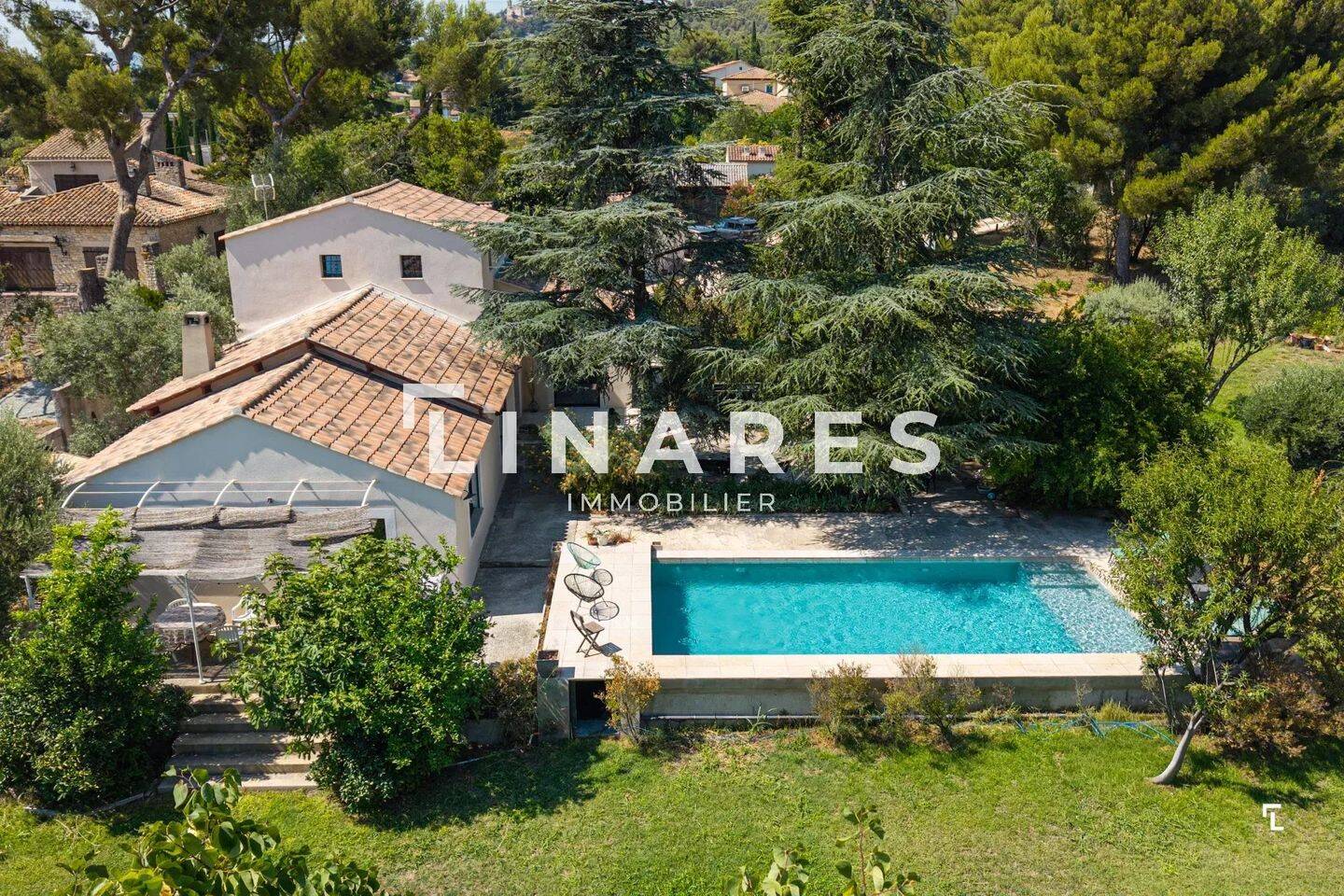 Maison 5 pièces 151 m² · à Allauch · 151 m² · 949 000 €