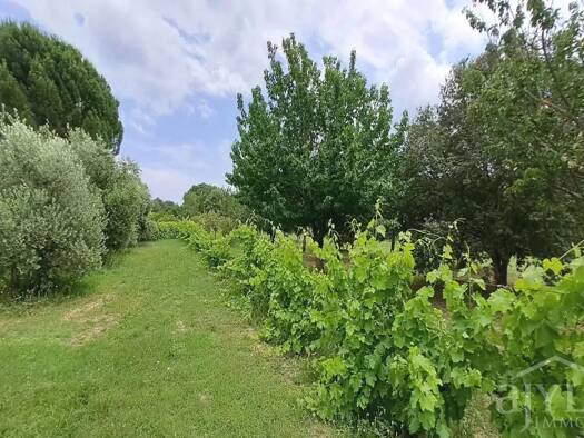 Villa à vendre 747 000 € 4 pièces 3 chambres 108,6 m² 13 645 m² de terrain Rognes 13840