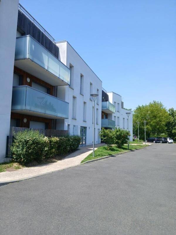 Appartement 2 pièces 54 m² · à La Celle-Saint-Cloud · 54 m² · 1 165 €/mois