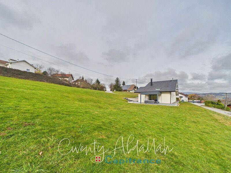 Maison 3 pièces 123 m² · à Fillière · 123 m² · 790 000 €