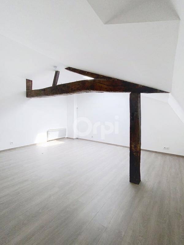 Appartement 2 pièces 57 m² · à Neufchâteau · 57 m² · 450 €