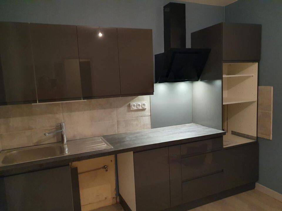 Appartement 1 pièce 45 m² · à La Ricamarie · 45 m² · 385 €/mois