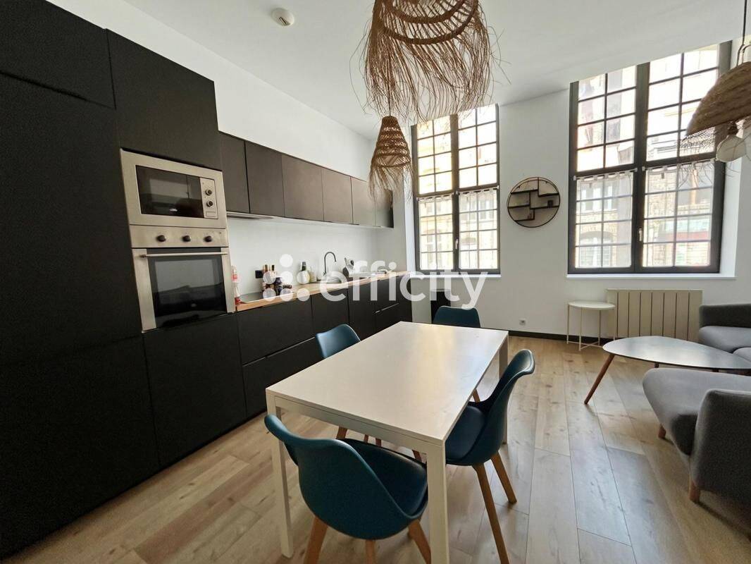 Appartement 3 pièces 72 m² · à Lille · 72 m² · 295 000 €