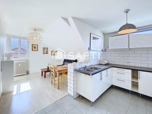 Appartement à vendre 225 000 € 3 pièces 2 chambres 53 m² Étage 2/2 Villard-de-Lans 38250