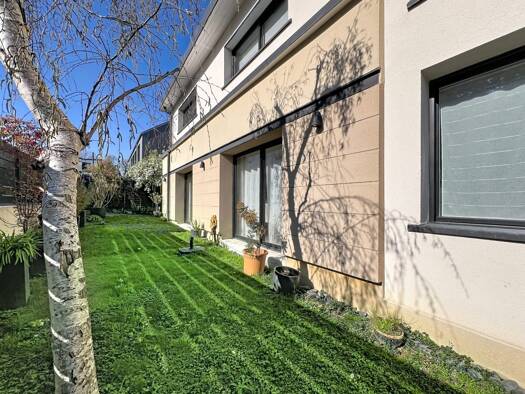 Maison à vendre 1 195 000 € 5 pièces 3 chambres 133 m² 333 m² de terrain Garches 92380
