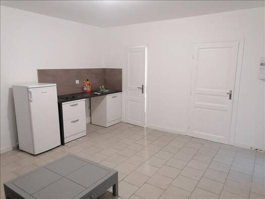 Appartement à louer 720 € 1 pièce 29 m² RDC dès le 12/04/2026 Hellemmes-Les Sarts Lille 59260