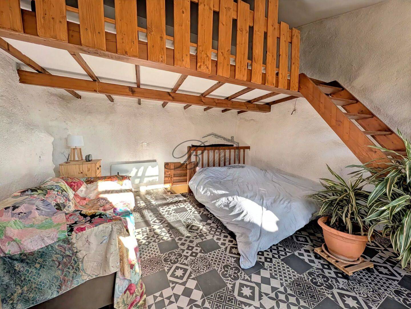 Maison 5 pièces 100 m² · à La Tour-d'Aigues · 100,1 m² · 173 000 €