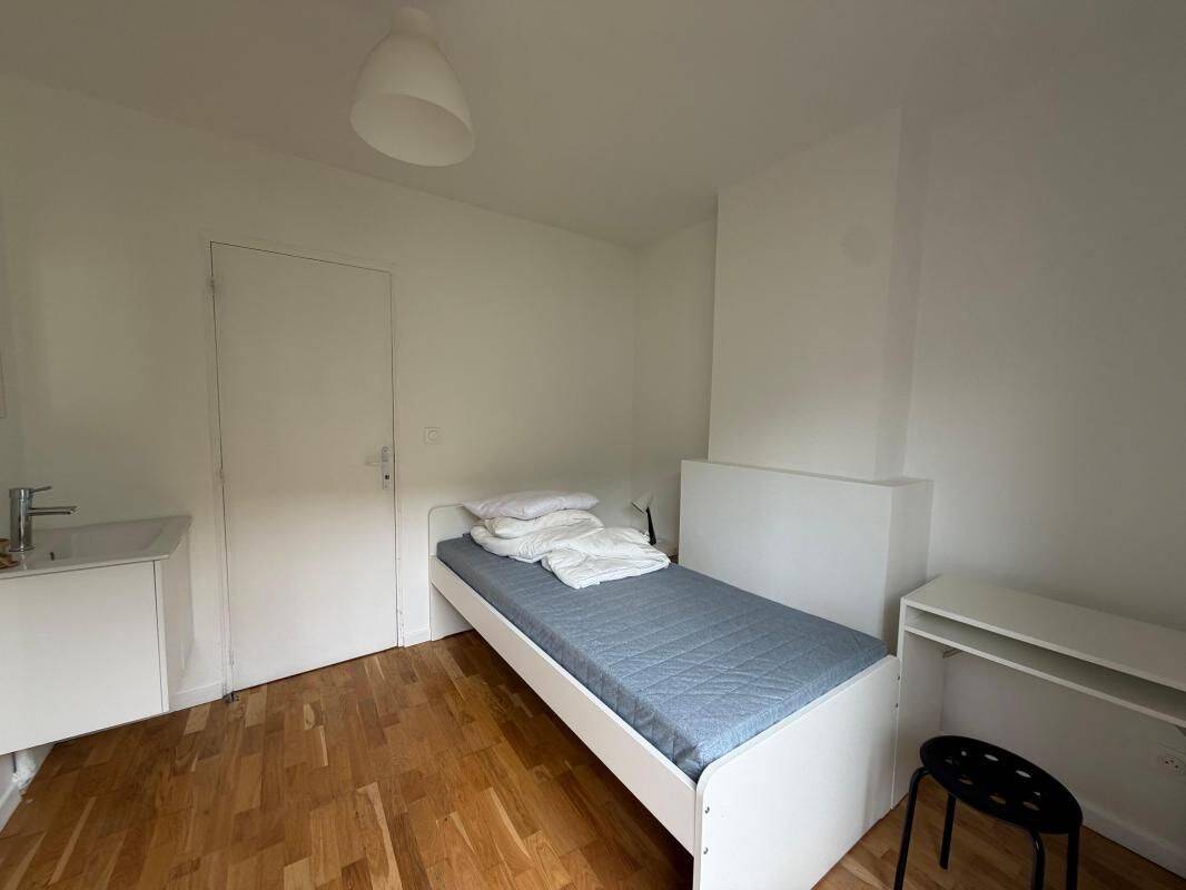 1 pièce 10 m² · à Valenciennes · 10 m² · 340 €