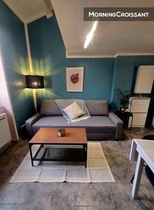Appartement 2 pièces 25 m² · à Toulon · 25 m² · 900 €