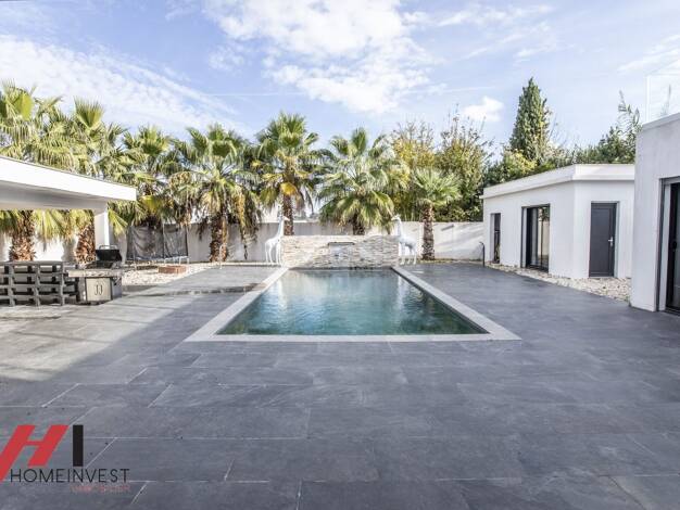 Villa à vendre 1 150 000 € 5 pièces 4 chambres 300 m² 1 000 m² de terrain Marseille 11ème arrondissement 13011