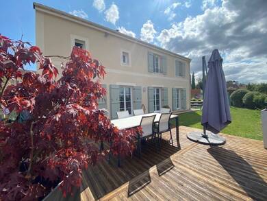Maison à louer 3 100 € 6 pièces 4 chambres 137 m² 500 m² de terrain Orgeval 78630