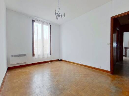Appartement à vendre 131 800 € 2 pièces 1 chambre 36 m² Étage 2/4 Petit Noisy Noisy-le-Sec 93130