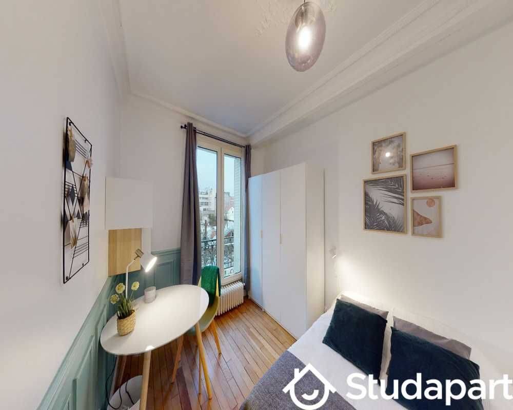 1 pièce 12 m² · à Rungis · 12 m² · 845 €